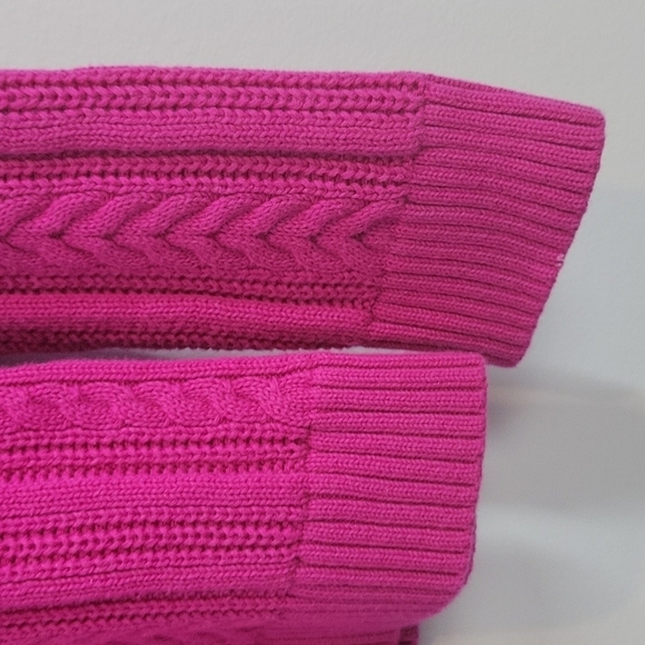 Lands' End Fuchsia pink crew neck sweater size Medium 10-12 - Picture 3 of 8